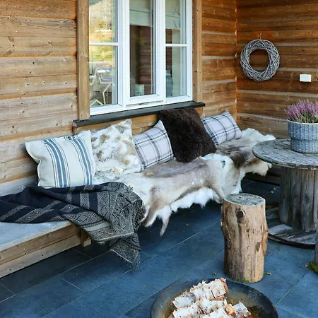 Cosy With In Out At Skei
